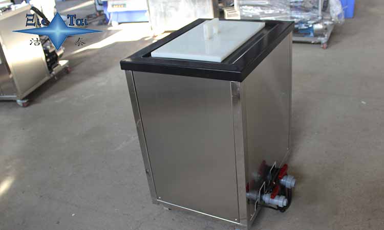 超聲波清洗機中的清洗液氣泡對其清洗效果的影響 超聲波清洗機中的清洗液氣泡對其清洗效果的影響