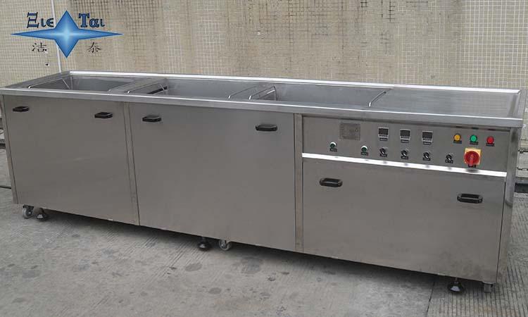 超聲波清洗機用的是什么水？對水量有要求嗎？