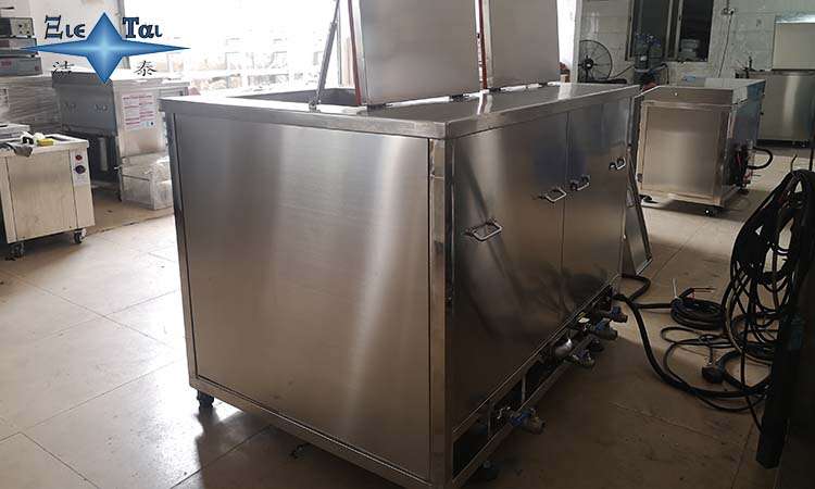 超聲波清洗機(jī)如何清洗化學(xué)污染物？