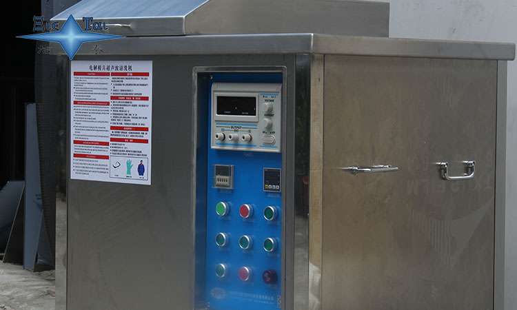 超聲波清洗機(jī)：高效清潔金屬餐具的利器