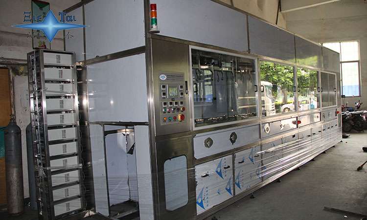 超聲波清洗技術(shù)：提升冷凍機(jī)金屬部件制冷效果與壽命的創(chuàng)新解決方案