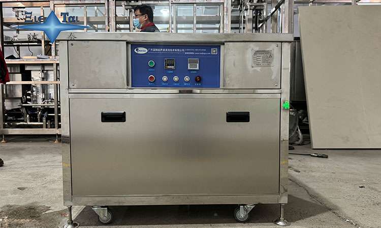 超聲波清洗機中的酒精使用指南:選擇與應(yīng)用 超聲波清洗機中的酒精使用指南:選擇與應(yīng)用