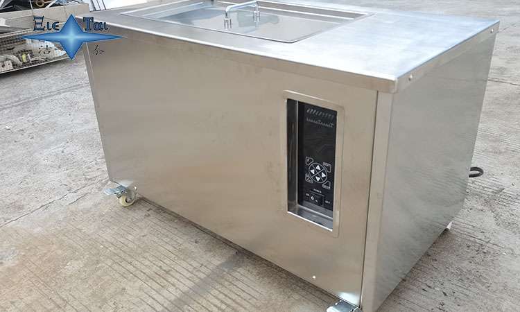 超聲波清洗機(jī):萬(wàn)能清洗工具還是有選擇的設(shè)備? 超聲波清洗機(jī):萬(wàn)能清洗工具還是有選擇的設(shè)備?